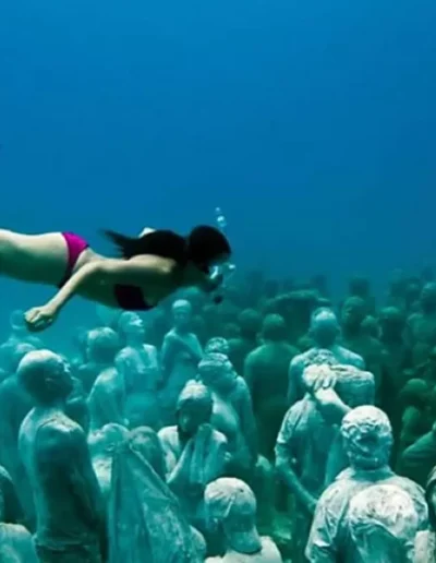 Isla mujeres snorkel underwater