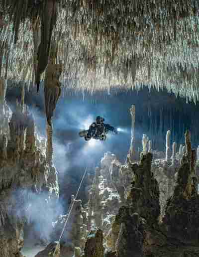 Ananda Divers cave diver in a cenote near Playa del Carmen